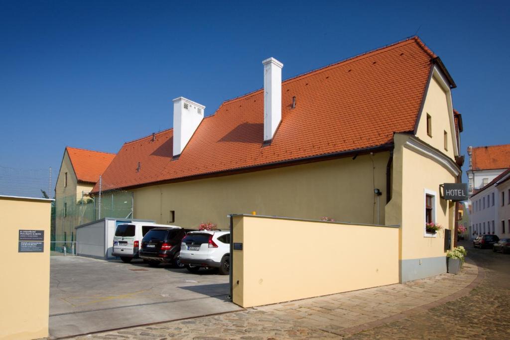 Hotel Lahofer Znojmo Exterior foto